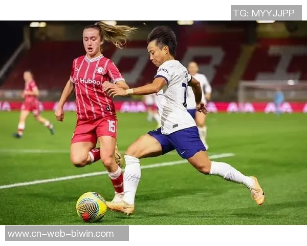 张琳艳足球之夜精彩瞬间回顾与赛场背后的故事分享